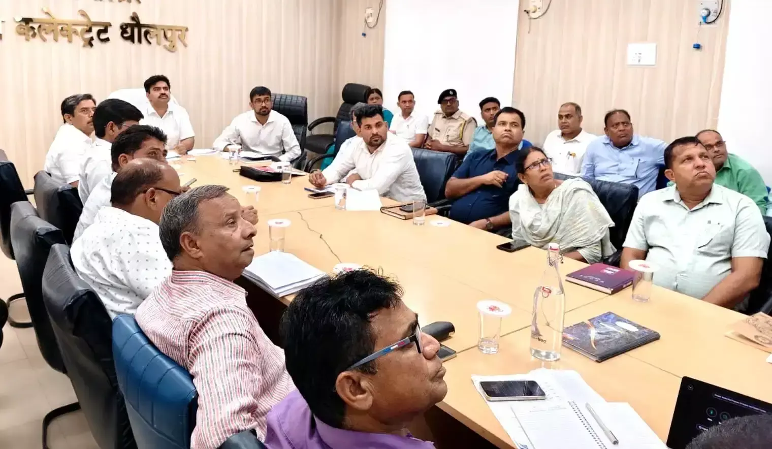 Dholpur: सेवा शिविरों के माध्यम से जनकल्याण योजनाएं पहुंचें घर-घर : राजन Dholpur: सेवा शिविरों के माध्यम से जनकल्याण योजनाएं पहुंचें घर-घर : राजन