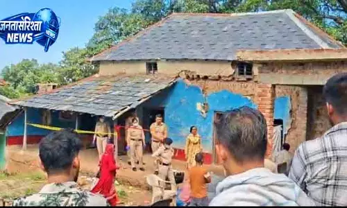 Himachal: जवाली गांव में महिला और बेटी मृत मिलीं, बेटा गंभीर Himachal: जवाली गांव में महिला और बेटी मृत मिलीं, बेटा गंभीर