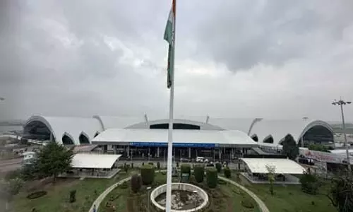 अब हर दिन खुला रहेगा श्रीनगर एयरपोर्ट, रनवे को हफ्ते में दो दिन बंद रखने का प्रस्ताव वापस