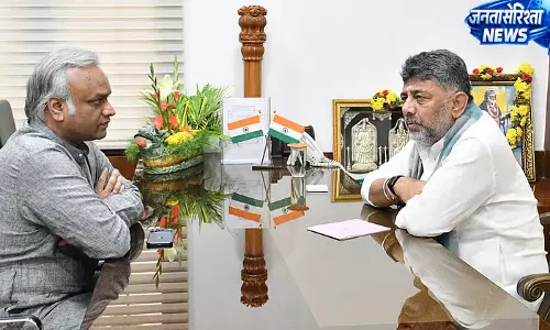 SIR विवाद पर प्रियांक खड़गे का बयान, कहा– नियम आयोग के हैं, जवाब भी वही दे SIR विवाद पर प्रियांक खड़गे का बयान, कहा– नियम आयोग के हैं, जवाब भी वही दे