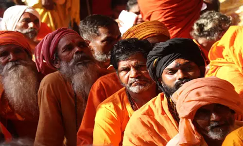 अमरनाथ यात्रा: तीसरा जत्था घाटी के लिए रवाना, 12 हजार से अधिक श्रद्धालु पहुंचे अमरनाथ यात्रा: तीसरा जत्था घाटी के लिए रवाना, 12 हजार से अधिक श्रद्धालु पहुंचे