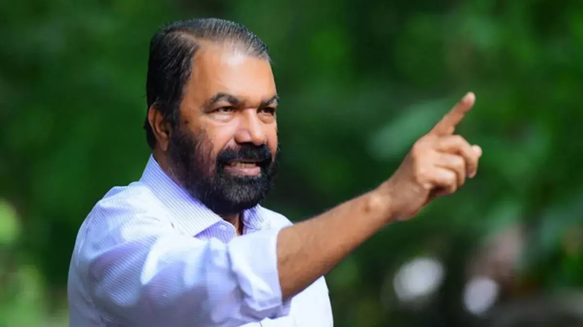 kerala: राजनीतिक प्रतिशोध पर भड़के वी शिवनकुट्टी, दी कड़े विरोध की चेतावनी kerala: राजनीतिक प्रतिशोध पर भड़के वी शिवनकुट्टी, दी कड़े विरोध की चेतावनी