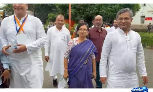 TMC में बड़ा बदलाव: चंद्रिमा भट्टाचार्य ने सभी पदों से दिया इस्तीफा