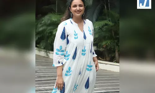दिलचस्प किस्सा: कैटरीना कैफ को देखकर घबरा जाती थीं परिणीति चोपड़ा दिलचस्प किस्सा: कैटरीना कैफ को देखकर घबरा जाती थीं परिणीति चोपड़ा