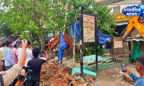 Ghaziabad में अवैध निर्माण पर सख्त कार्रवाई Ghaziabad में अवैध निर्माण पर सख्त कार्रवाई