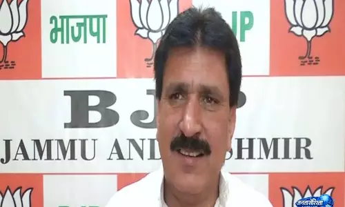जम्मू-कश्मीर में सरकारी स्कूल की किताब पर विवाद, BJP ने बैन की मांग की