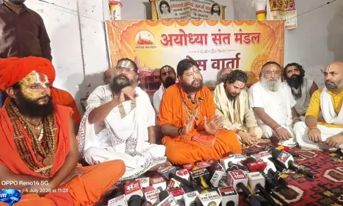 Champat Rai,  के समर्थन में संतों की आवाज तेज, ट्रस्ट से पुनर्विचार की अपील