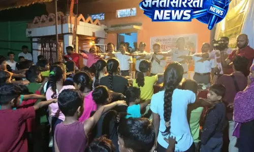 नशा मुक्त भारत अभियान के तहत अधिकारियों ने दिलाई नशा न करने की शपथ