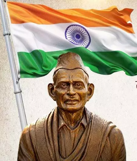 पिंगली वेंकैया की पुण्यतिथि पर केंद्रीय मंत्रियों और मुख्यमंत्रियों ने दी श्रद्धांजलि पिंगली वेंकैया की पुण्यतिथि पर केंद्रीय मंत्रियों और मुख्यमंत्रियों ने दी श्रद्धांजलि