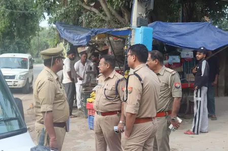 डीसीपी ने कांवड़ यात्रा की तैयारी का लिया जायजा, सुरक्षा और यातायात व्यवस्था को लेकर अधिकारियों को दिए सख्त निर्देश डीसीपी ने कांवड़ यात्रा की तैयारी का लिया जायजा, सुरक्षा और यातायात व्यवस्था को लेकर अधिकारियों को दिए सख्त निर्देश