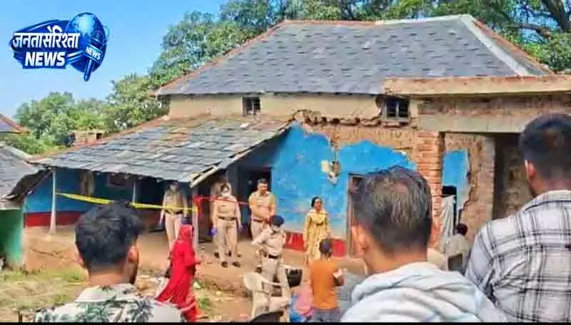 Himachal: जवाली गांव में महिला और बेटी मृत मिलीं, बेटा गंभीर Himachal: जवाली गांव में महिला और बेटी मृत मिलीं, बेटा गंभीर