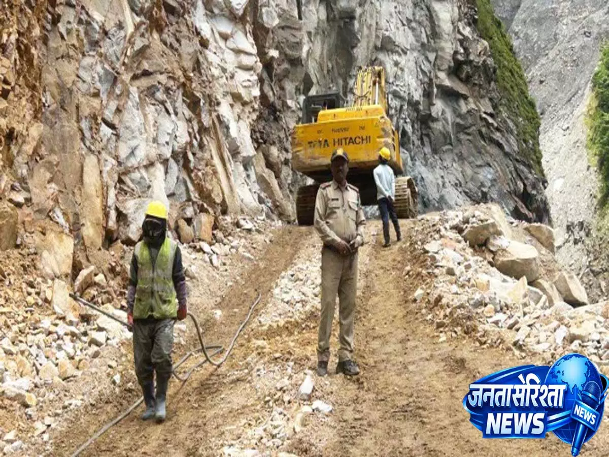 तारुम चू में सड़क सुधार कार्य ने पकड़ी रफ्तार, बाधाओं के बीच जारी निर्माण तारुम चू में सड़क सुधार कार्य ने पकड़ी रफ्तार, बाधाओं के बीच जारी निर्माण