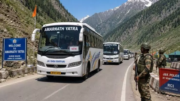 Srinagar: उमर अब्दुल्ला ने अमरनाथ यात्रियों के लिए स्थानीय बाजार खोलने की पैरवी की Srinagar: उमर अब्दुल्ला ने अमरनाथ यात्रियों के लिए स्थानीय बाजार खोलने की पैरवी की