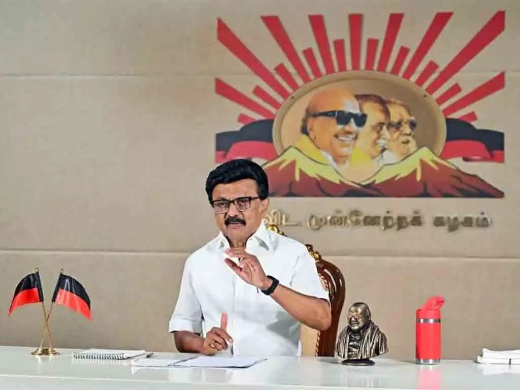Chennai पूर्व मंत्री की गिरफ्तारी से विपक्ष को चुप कराने की कोशिश: स्टालिन Chennai पूर्व मंत्री की गिरफ्तारी से विपक्ष को चुप कराने की कोशिश: स्टालिन