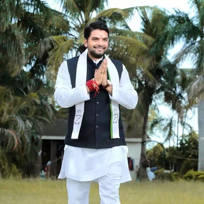 रायपुर में मानसून से पहले जलभराव की चिंता, निगम के दावे फेल: पार्षद आकाश तिवारी रायपुर में मानसून से पहले जलभराव की चिंता, निगम के दावे फेल: पार्षद आकाश तिवारी