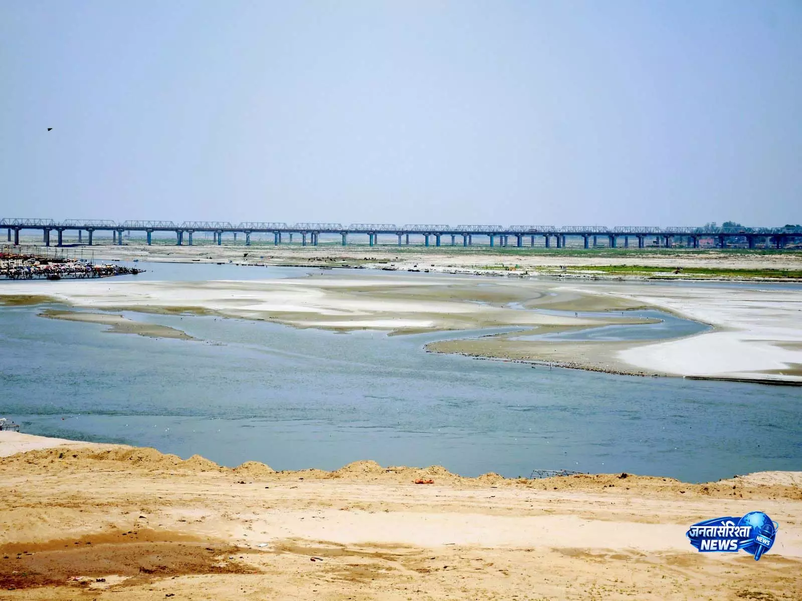 बिहार के Samastipur में निर्माणाधीन पुल का स्लैब गिरने से चार मजदूर घायल बिहार के Samastipur में निर्माणाधीन पुल का स्लैब गिरने से चार मजदूर घायल