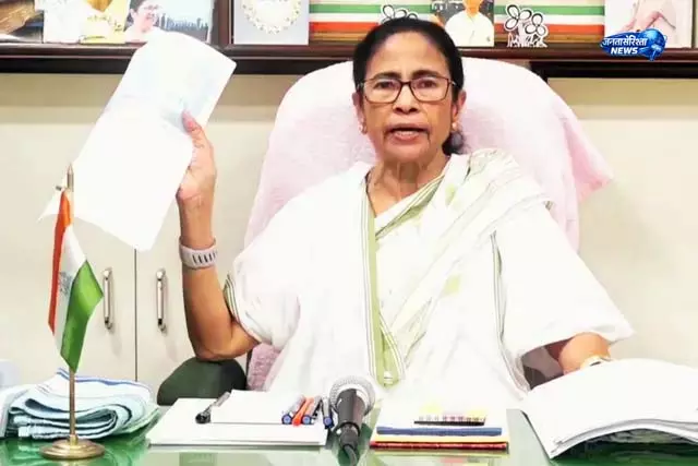 टीएमसी में बढ़ा सियासी तनाव टीएमसी में बढ़ा सियासी तनाव