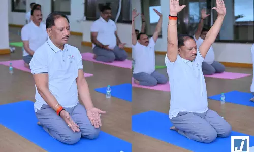 चिंतन शिविर 3.0: योग से हुई नई सुबह, मुख्यमंत्री विष्णु देव साय ने दिया स्वस्थ और संतुलित जीवन का संदेश