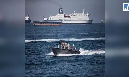 ट्रंप की धमकियों के बाद ईरान की चेतावनी ट्रंप की धमकियों के बाद ईरान की चेतावनी
