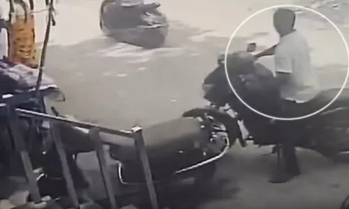 उठाईगिरी VIDEO, किसान शिकार हो गया