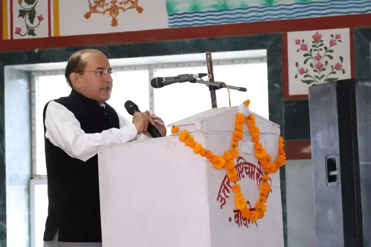 Jodhpur: रेल सुरक्षा को लेकर जीएम का बड़ा संदेश, सामूहिक जिम्मेदारी पर जोर Jodhpur: रेल सुरक्षा को लेकर जीएम का बड़ा संदेश, सामूहिक जिम्मेदारी पर जोर