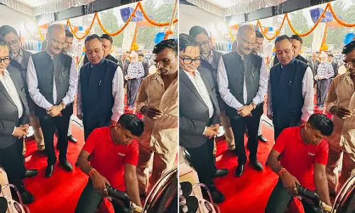 MP : इंडियनऑयल ने अग्रसेन स्क्वायर पर लॉन्च किए नए सर्वो हाइपर लुब्रिकेंट्स MP : इंडियनऑयल ने अग्रसेन स्क्वायर पर लॉन्च किए नए सर्वो हाइपर लुब्रिकेंट्स