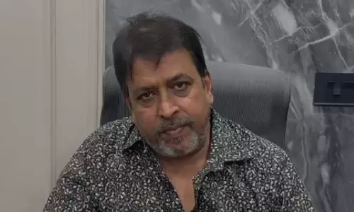 Siya Goyal अश्लील इशारा विवाद: बचाव में आए पिता, दी ये सफाई Siya Goyal अश्लील इशारा विवाद: बचाव में आए पिता, दी ये सफाई