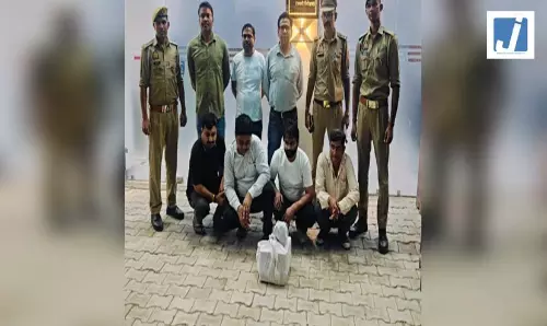 चलती कार में भ्रूण लिंग जांच का खुलासा, चार आरोपी हिरासत में लिए गए