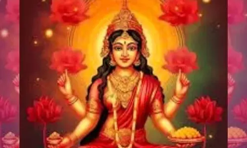 मां लक्ष्मी की कृपा: सुख-समृद्धि के लिए करें ये 5 आसान उपाय