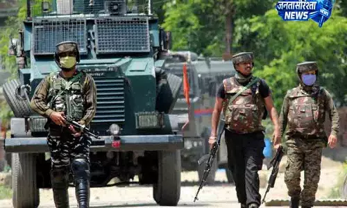 Shopian में लश्कर आतंकियों की तलाश, इलाके की घेराबंदी