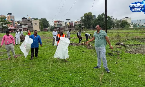 छत्रपति संभाजीनगर में सफाई और पौधारोपण अभियान छत्रपति संभाजीनगर में सफाई और पौधारोपण अभियान