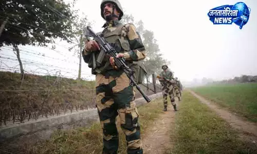 Srinagar POK के व्यक्ति को वापस पाकिस्तान भेजा गया Srinagar POK के व्यक्ति को वापस पाकिस्तान भेजा गया