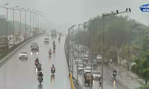 Odisha में भारी बारिश की रेड अलर्ट जारी Odisha में भारी बारिश की रेड अलर्ट जारी
