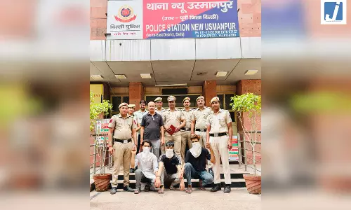 बदला लेने साजिश रची: पुलिस ने 24 घंटे के अंदर मर्डर केस सुलझाया, युवक की हत्या के आरोप में तीन गिरफ्तार बदला लेने साजिश रची: पुलिस ने 24 घंटे के अंदर मर्डर केस सुलझाया, युवक की हत्या के आरोप में तीन गिरफ्तार