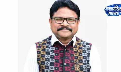 Odisha के स्वास्थ्य मंत्री से बातचीत के बाद डॉक्टरों की हड़ताल स्थगित Odisha के स्वास्थ्य मंत्री से बातचीत के बाद डॉक्टरों की हड़ताल स्थगित