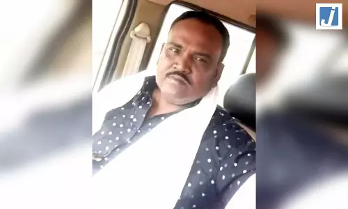 रेत तस्करी पर बड़ी कार्रवाई, कुख्यात माफिया गिरफ्तार रेत तस्करी पर बड़ी कार्रवाई, कुख्यात माफिया गिरफ्तार