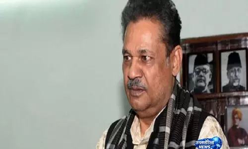 TMC में विवाद के बीच कीर्ति आज़ाद का आरोप: ED-CBI के जरिए नेताओं को डराया जा रहा TMC में विवाद के बीच कीर्ति आज़ाद का आरोप: ED-CBI के जरिए नेताओं को डराया जा रहा