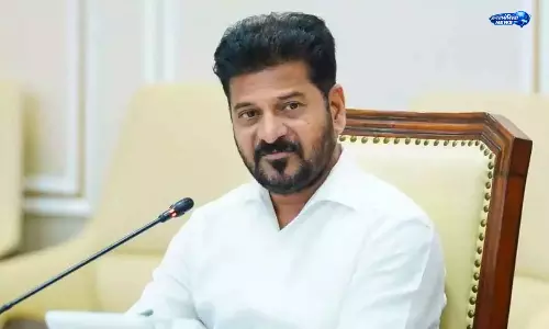 हैदराबाद मेट्रो फेज-2 को लेकर रेवंत रेड्डी ने केंद्र से मंजूरी तेज करने की मांग की हैदराबाद मेट्रो फेज-2 को लेकर रेवंत रेड्डी ने केंद्र से मंजूरी तेज करने की मांग की
