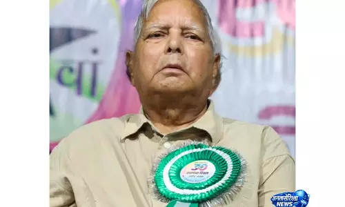 RJD सिर्फ चुनाव लड़ने वाली मशीन नहीं: लालू प्रसाद यादव का बयान RJD सिर्फ चुनाव लड़ने वाली मशीन नहीं: लालू प्रसाद यादव का बयान