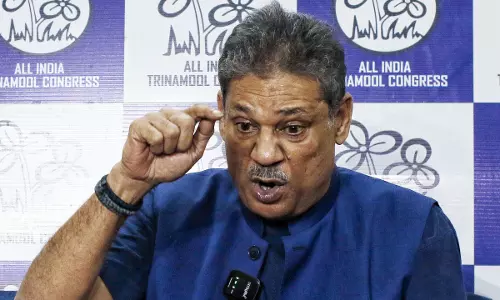 IND-ENG मैच में एडल्ट ऐड पर भड़के कीर्ति आज़ाद; BCCI से मांगा जवाब