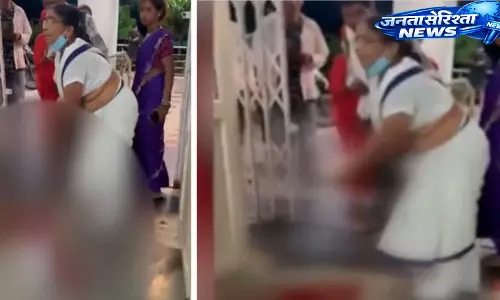 विदिशा जिला अस्पताल में प्रसव को लेकर हंगामा, गेट पर महिला ने दिया बच्चे को जन्म विदिशा जिला अस्पताल में प्रसव को लेकर हंगामा, गेट पर महिला ने दिया बच्चे को जन्म