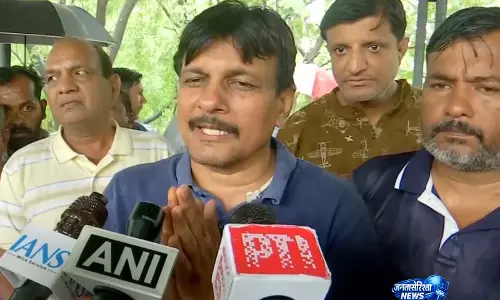 Ketan Agarwal हत्याकांड: दादा की मौत के बाद परिवार ने आरोपियों के लिए सख्त सजा की मांग की Ketan Agarwal हत्याकांड: दादा की मौत के बाद परिवार ने आरोपियों के लिए सख्त सजा की मांग की