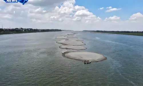 बक्सर में गंगा नदी का बदला स्वरूप बक्सर में गंगा नदी का बदला स्वरूप