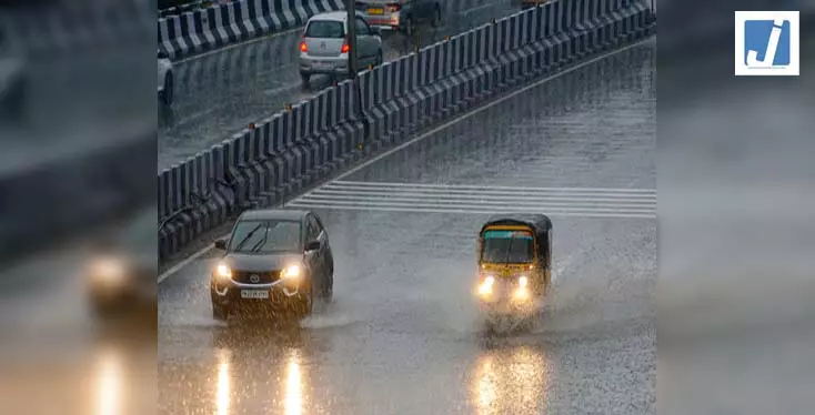 तमिलनाडु और पुडुचेरी में छह दिन तक बारिश होने की संभावना, प्रशासन ने जारी किया अलर्ट तमिलनाडु और पुडुचेरी में छह दिन तक बारिश होने की संभावना, प्रशासन ने जारी किया अलर्ट