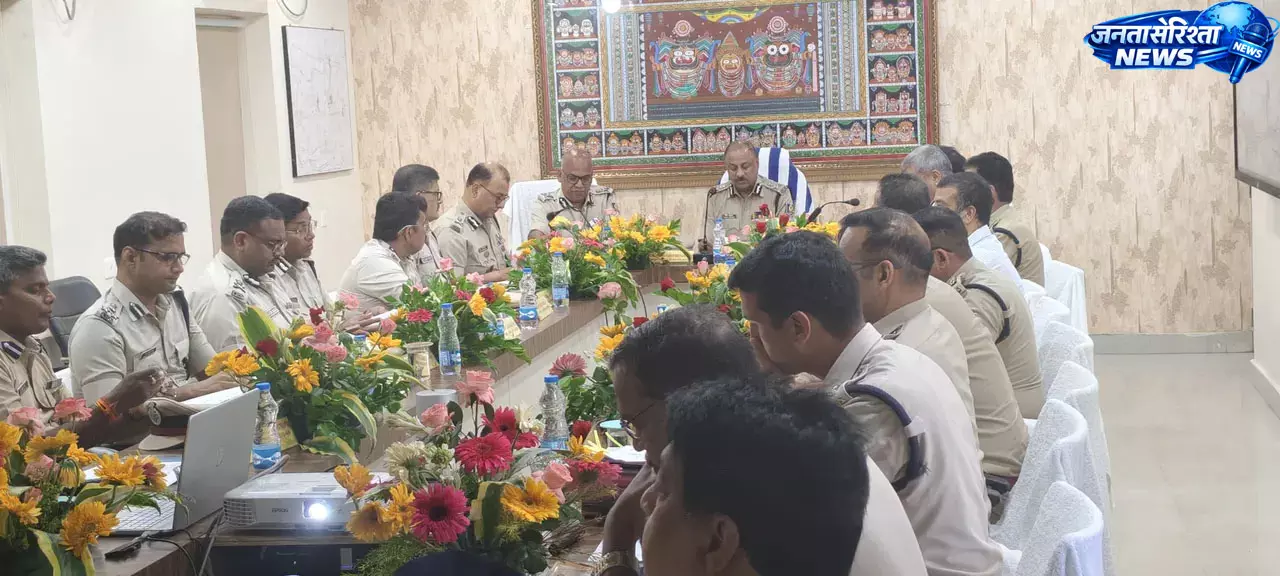 Puri रथ यात्रा के लिए ओडिशा पुलिस ने कड़े सुरक्षा इंतज़ाम, 12 हजार पुलिसकर्मी तैनात होंगे Puri रथ यात्रा के लिए ओडिशा पुलिस ने कड़े सुरक्षा इंतज़ाम, 12 हजार पुलिसकर्मी तैनात होंगे