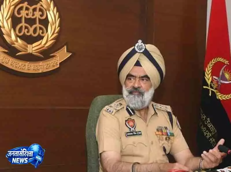 Chandigarh सीबीआई ने सहयोगी भुल्लर की आरोपमुक्ति याचिका का विरोध किया Chandigarh सीबीआई ने सहयोगी भुल्लर की आरोपमुक्ति याचिका का विरोध किया