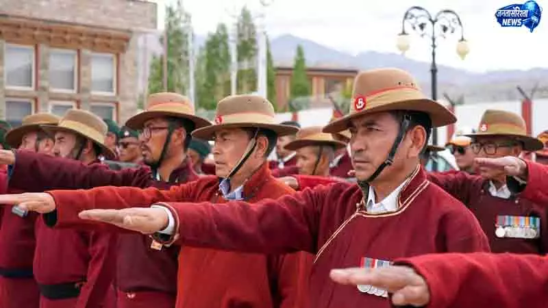 Ladakh ने पर्यावरण संरक्षण बल में 100 पूर्व सैनिकों को तैनात किया Ladakh ने पर्यावरण संरक्षण बल में 100 पूर्व सैनिकों को तैनात किया