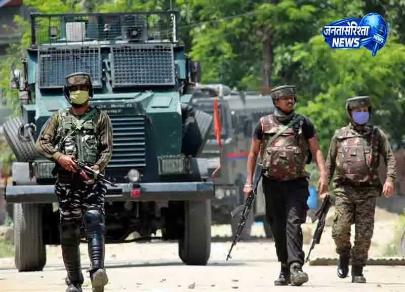 Shopian में लश्कर आतंकियों की तलाश, इलाके की घेराबंदी Shopian में लश्कर आतंकियों की तलाश, इलाके की घेराबंदी