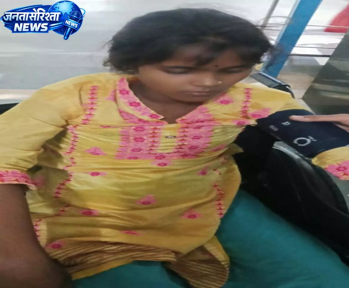डायल-112 की तत्परता से सर्पदंश पीड़िता की जान बची डायल-112 की तत्परता से सर्पदंश पीड़िता की जान बची