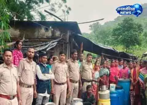 Odisha: कालाहांडी में अवैध शराब पर बड़ी कार्रवाई Odisha: कालाहांडी में अवैध शराब पर बड़ी कार्रवाई
